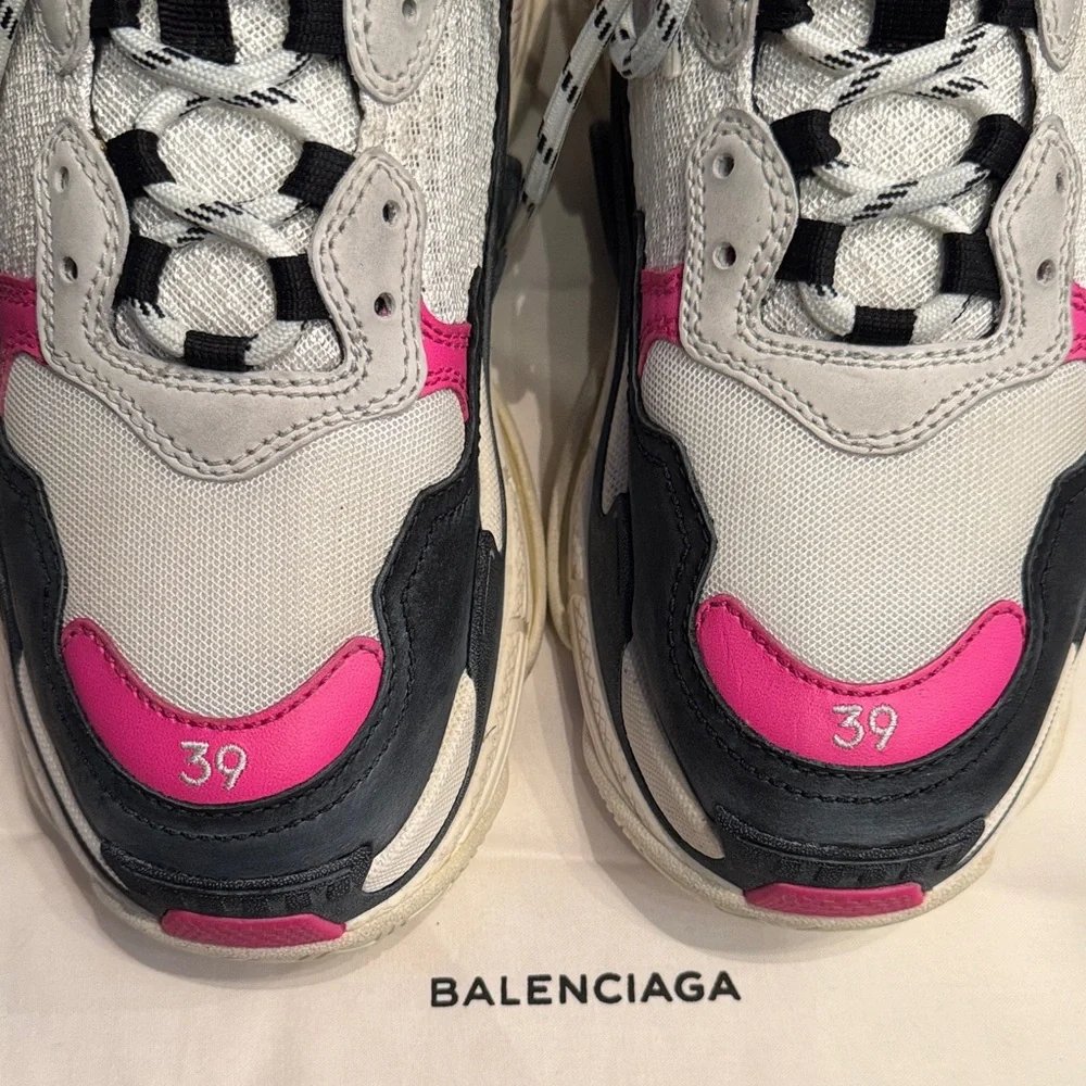 Balenciaga Women's Sneakers - Pink, Black, and White NEW - Picture 6 of 13